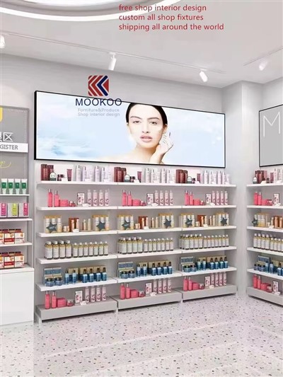 Излог за приказ парфема Боутикуе