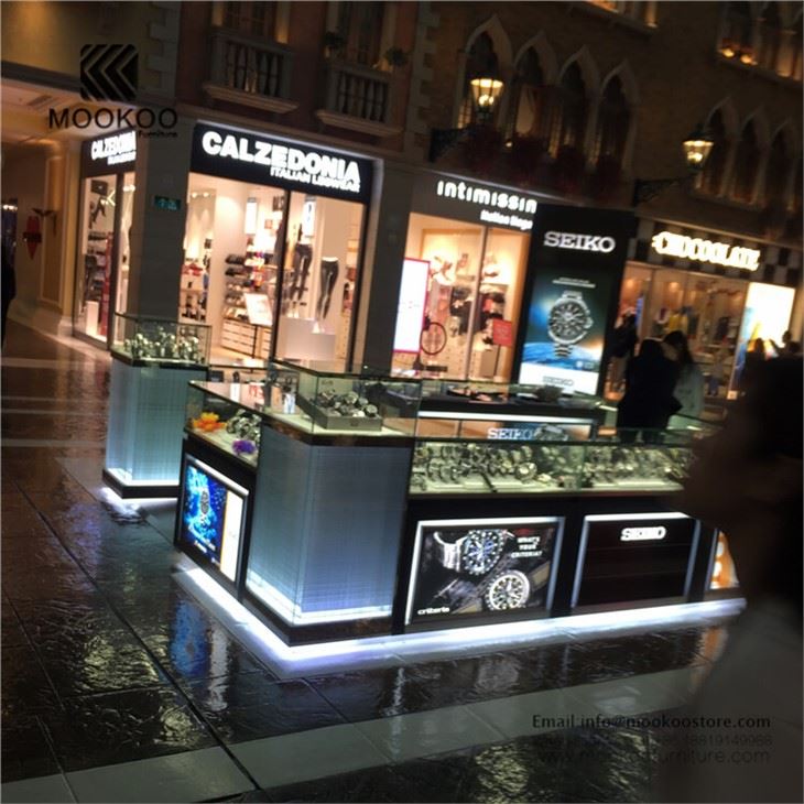 mookoo watch mall kiosk (2)